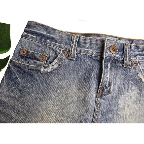 American Eagle Distressed Denim Mini Skirt Size 0 - Picture 3 of 3